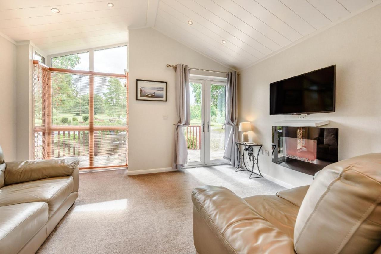 Bay Tree Lodge 02 Narberth Esterno foto