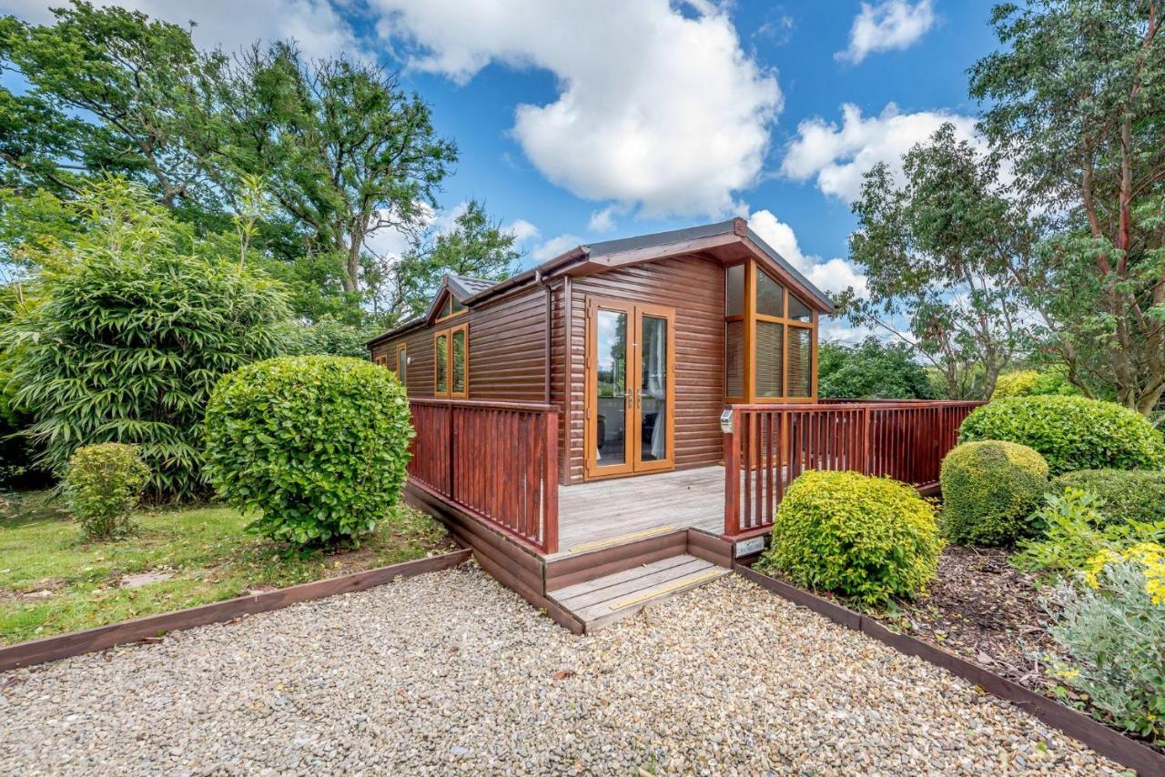Bay Tree Lodge 02 Narberth Esterno foto