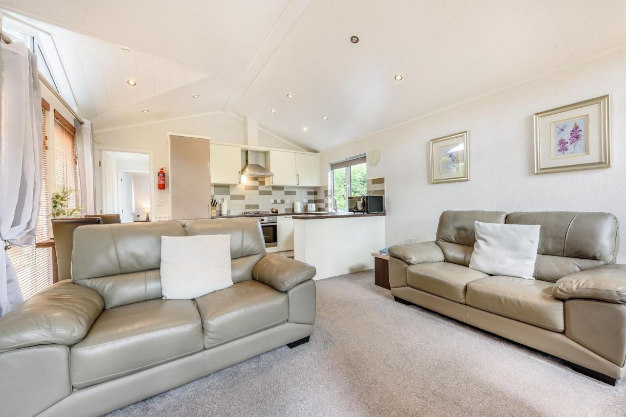 Bay Tree Lodge 02 Narberth Esterno foto